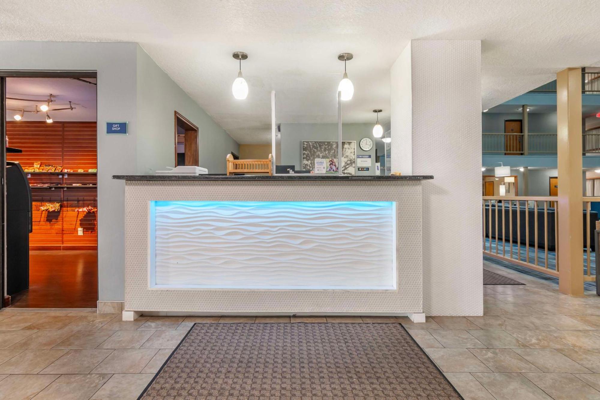 Best Western On The River Hannibal Bagian luar foto