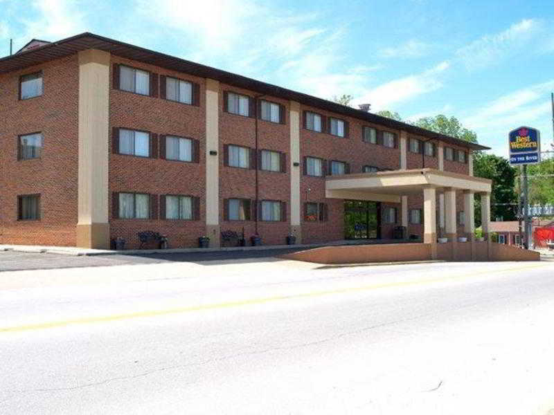 Best Western On The River Hannibal Bagian luar foto